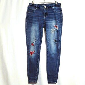 Maurices Womens Size Small (4/6) Jeans Jeggings Distressed Buffalo Plaid Patches